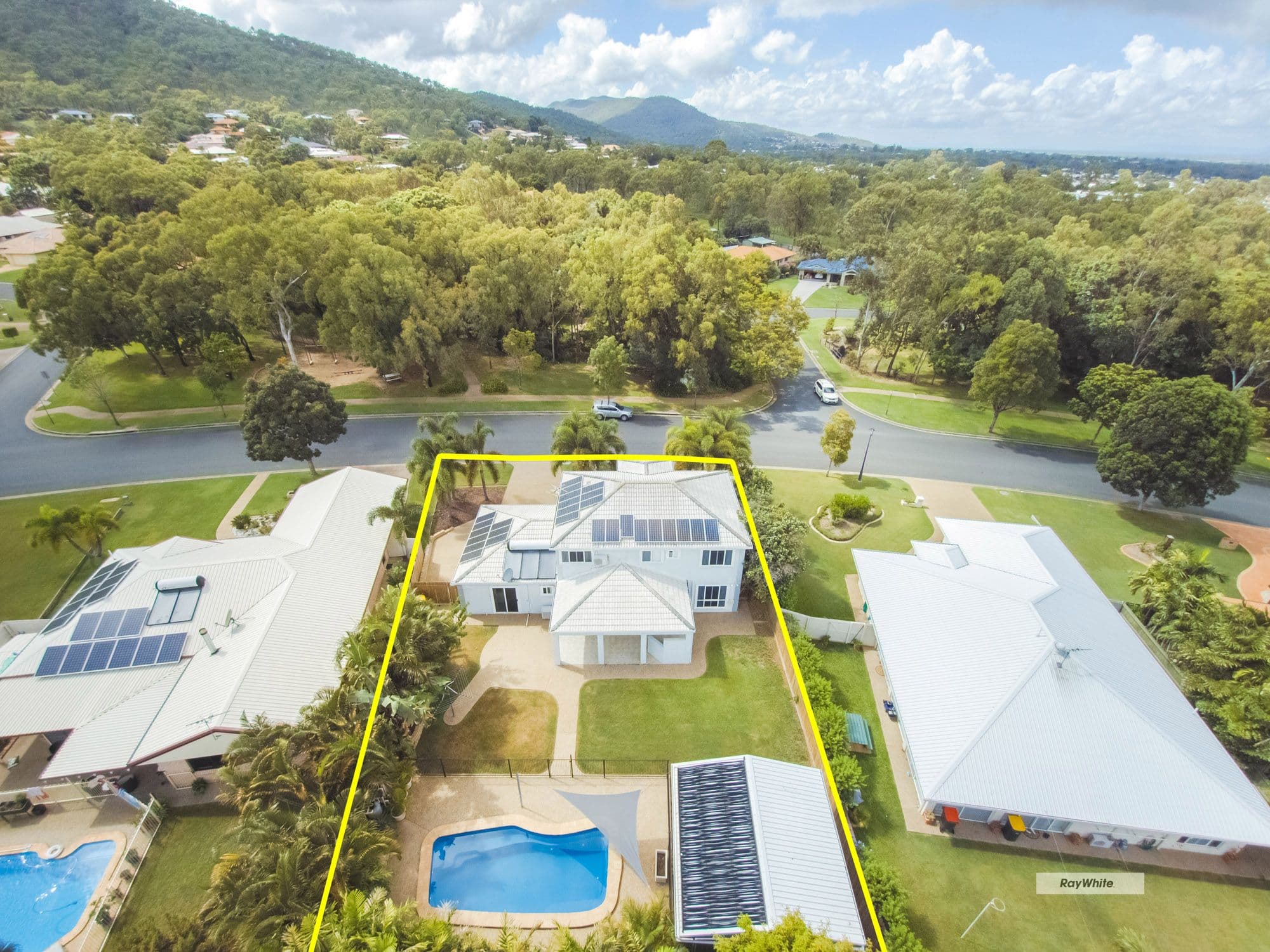 17 Springfield Drive, Norman Gardens QLD 4701, Norman Gardens - Thumbnail 2