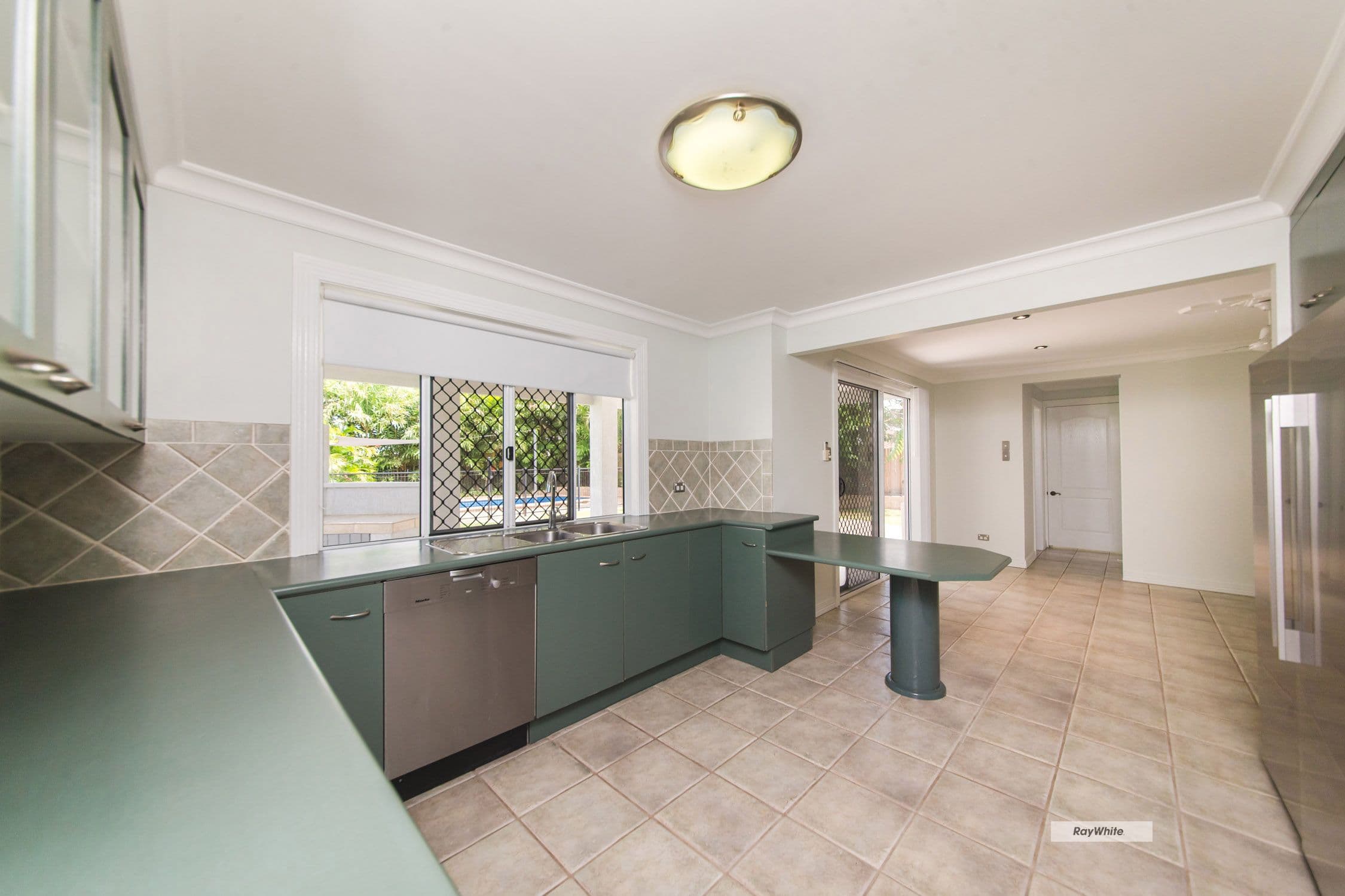 17 Springfield Drive, Norman Gardens QLD 4701, Norman Gardens - Thumbnail 7