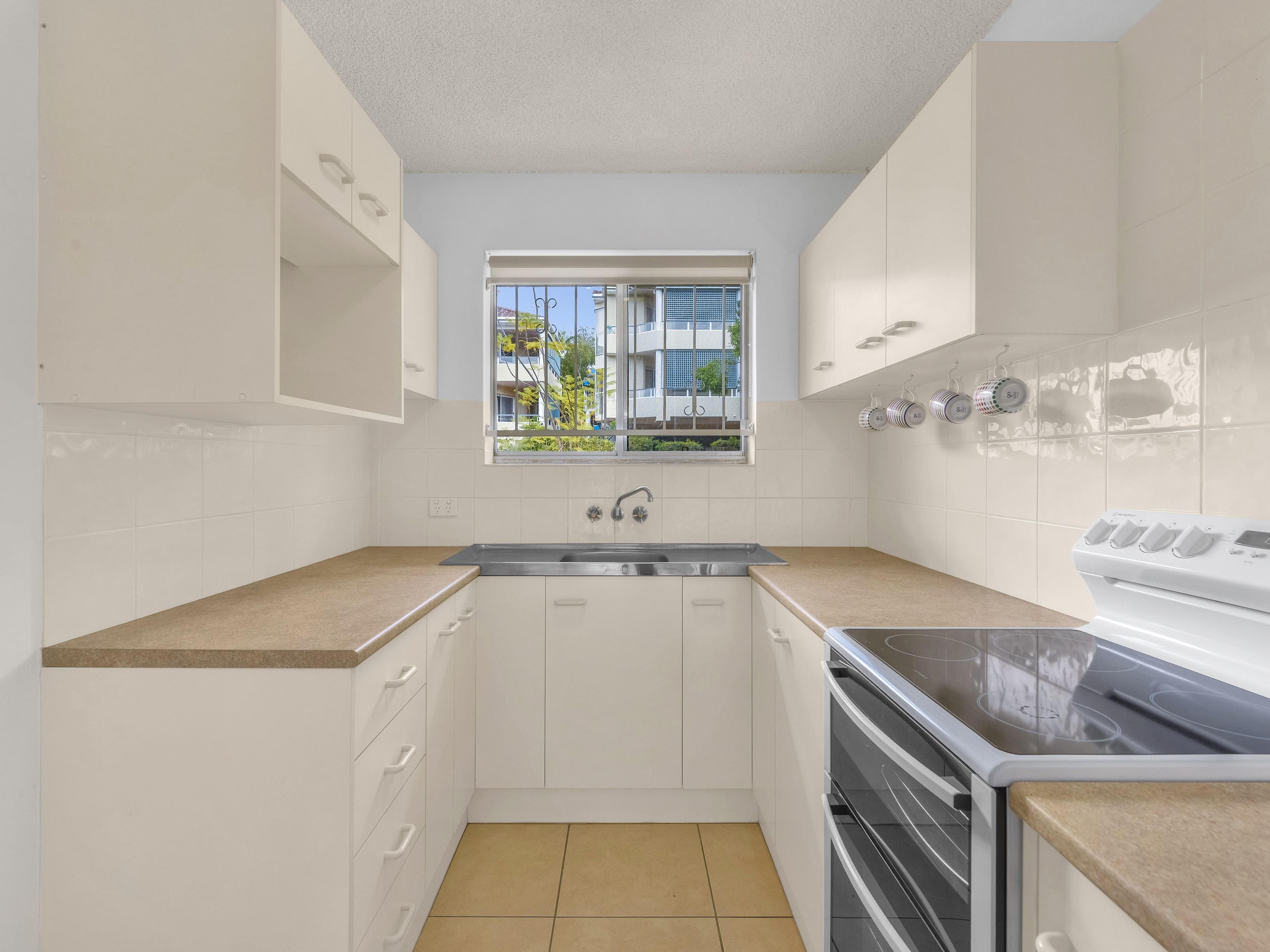 21 Pioneer Street, Toowong QLD 4066, Toowong - Thumbnail 2
