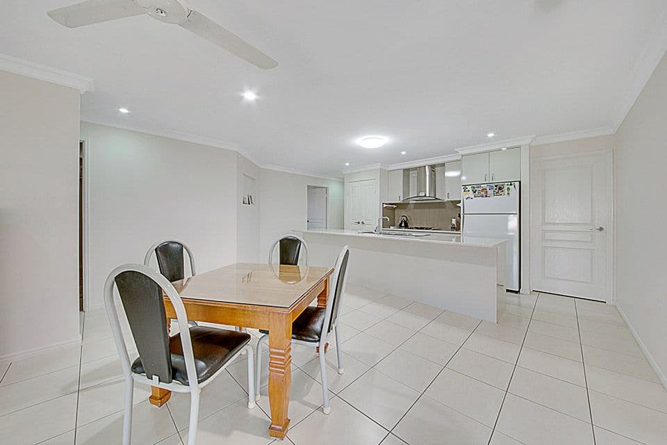 24 Bottlebrush Drive, Kirkwood QLD 4680, Kirkwood - Thumbnail 7