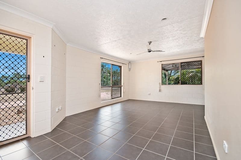 14 Havenwood Drive, MOUNT LOW QLD 4818, Mount Low - Thumbnail 3