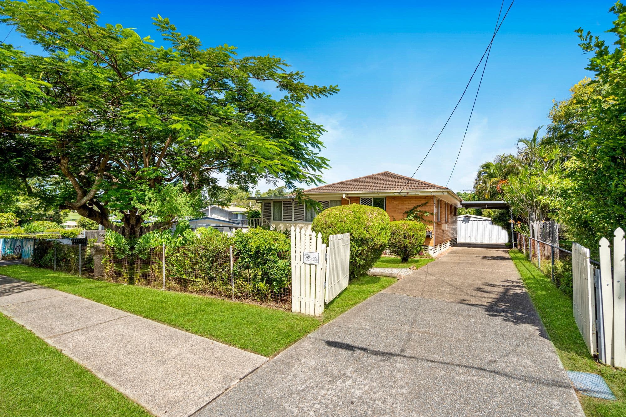 4 Casius Street, Woodridge QLD 4114, Woodridge - Thumbnail 2