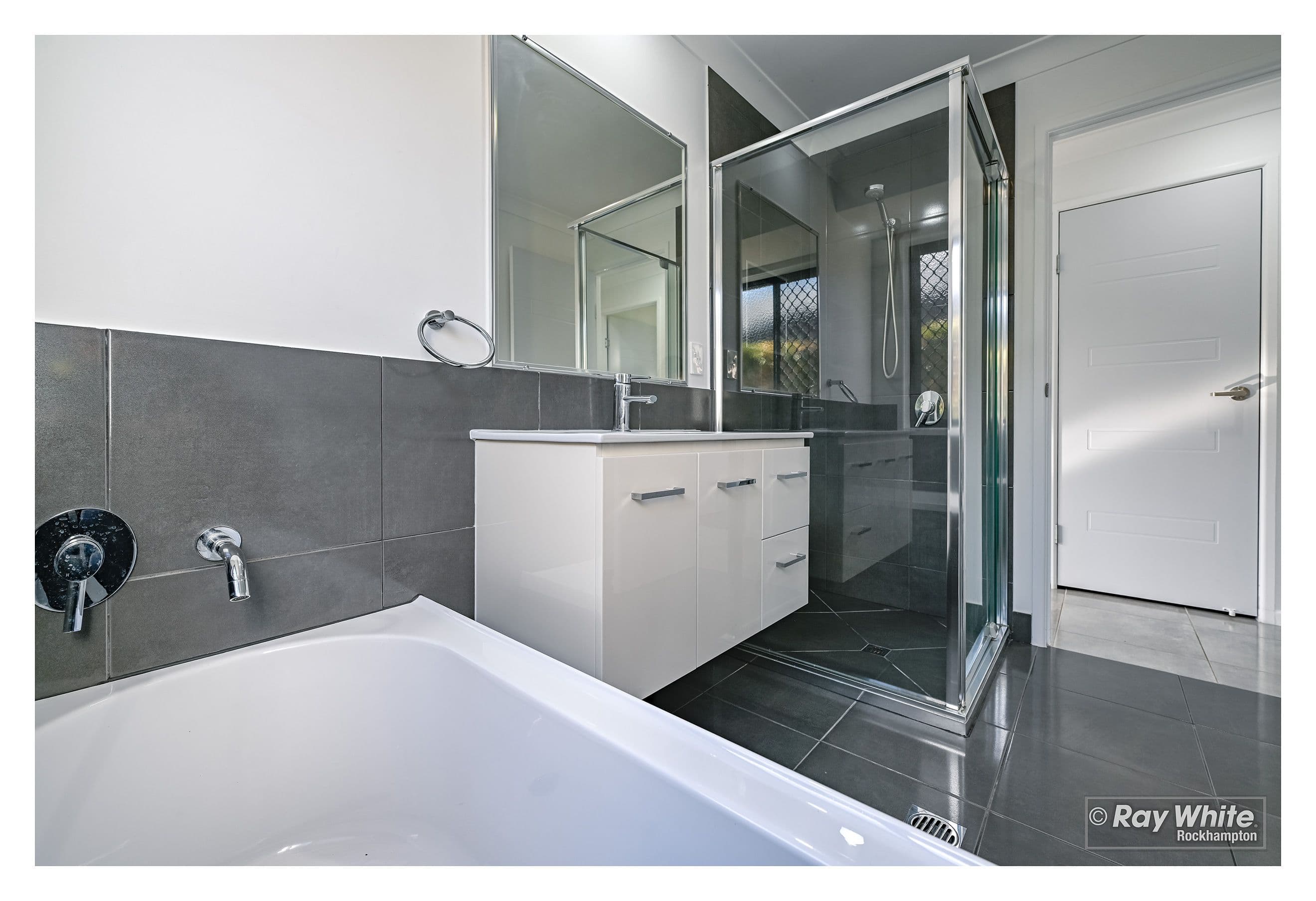 24 Plumb Drive, Norman Gardens QLD 4701, Norman Gardens - Thumbnail 3