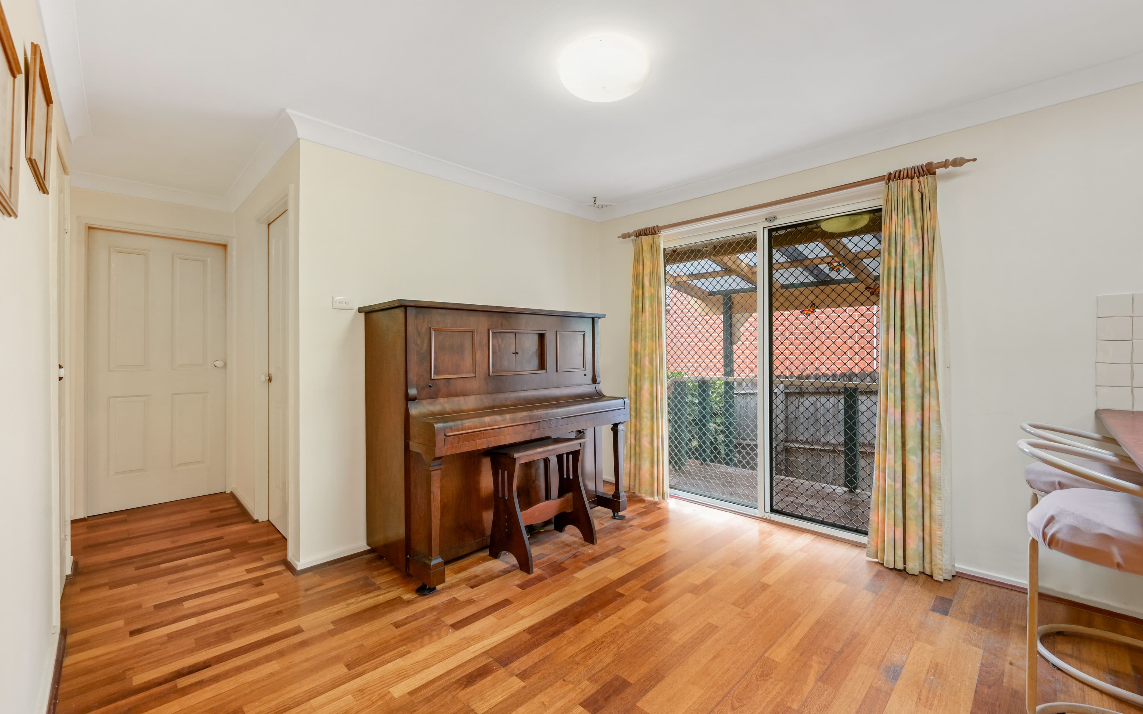 60 Harrow Road, Glenfield NSW 2167, Glenfield - Thumbnail 7