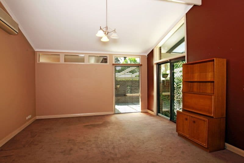 22 Lyrebird Drive, NOWRA NSW 2541, Nowra - Thumbnail 5