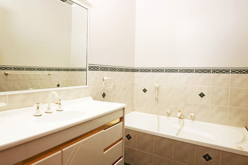 22 Lyrebird Drive, NOWRA NSW 2541, Nowra - Thumbnail 6