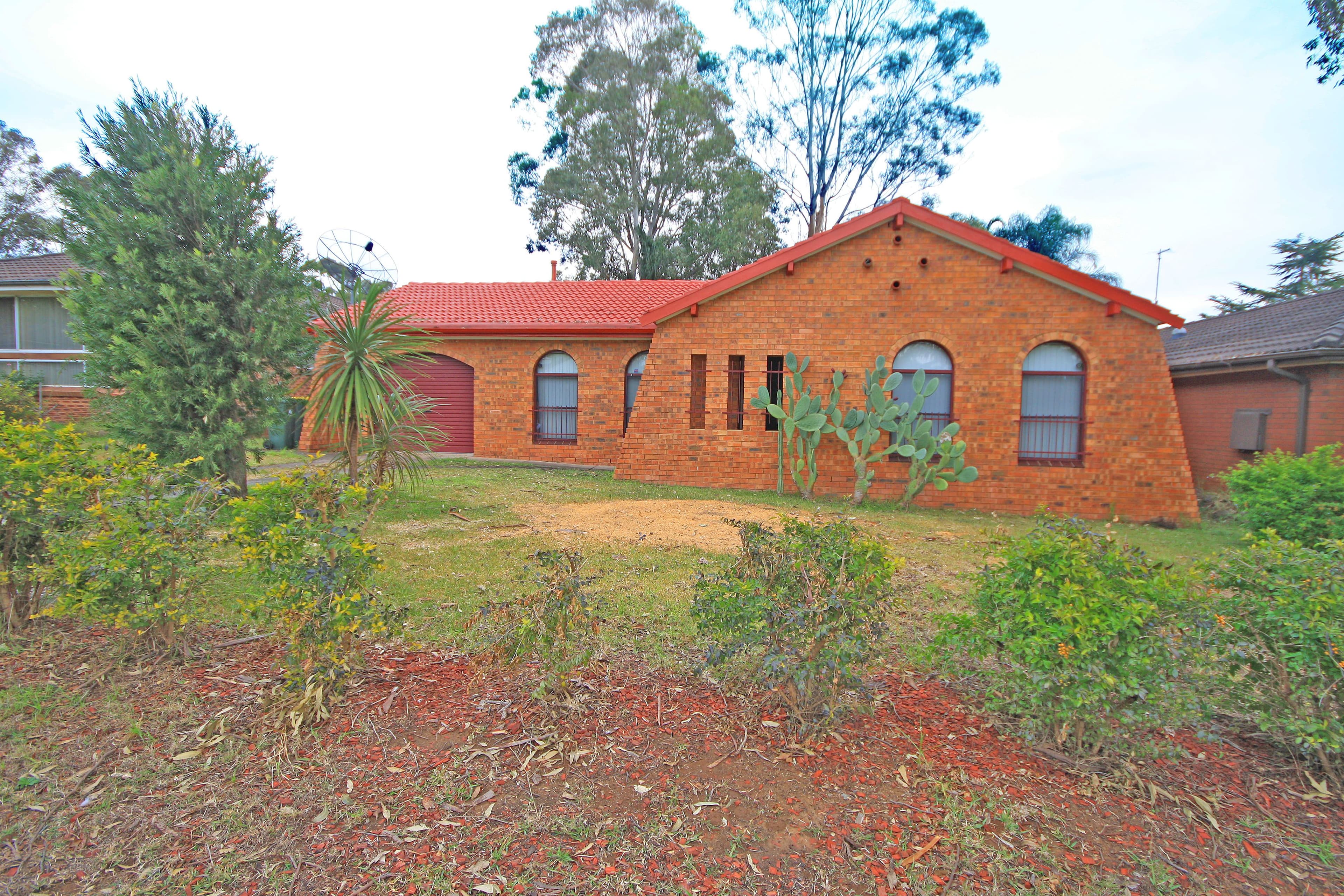 7 Lyrebird Place, Ingleburn - Image 1