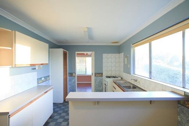 5 Dargin Place, ORELIA WA 6167, Orelia - Thumbnail 6