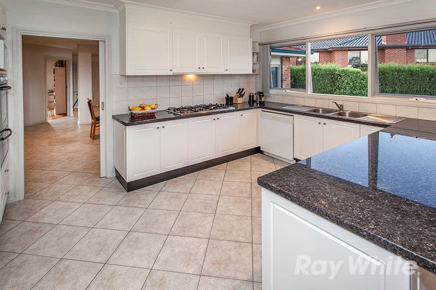 5 Cassin Court, Dandenong North VIC 3175, Dandenong North - Thumbnail 4