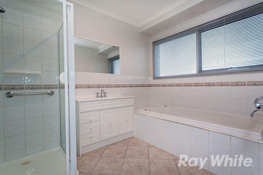 5 Cassin Court, Dandenong North VIC 3175, Dandenong North - Thumbnail 7