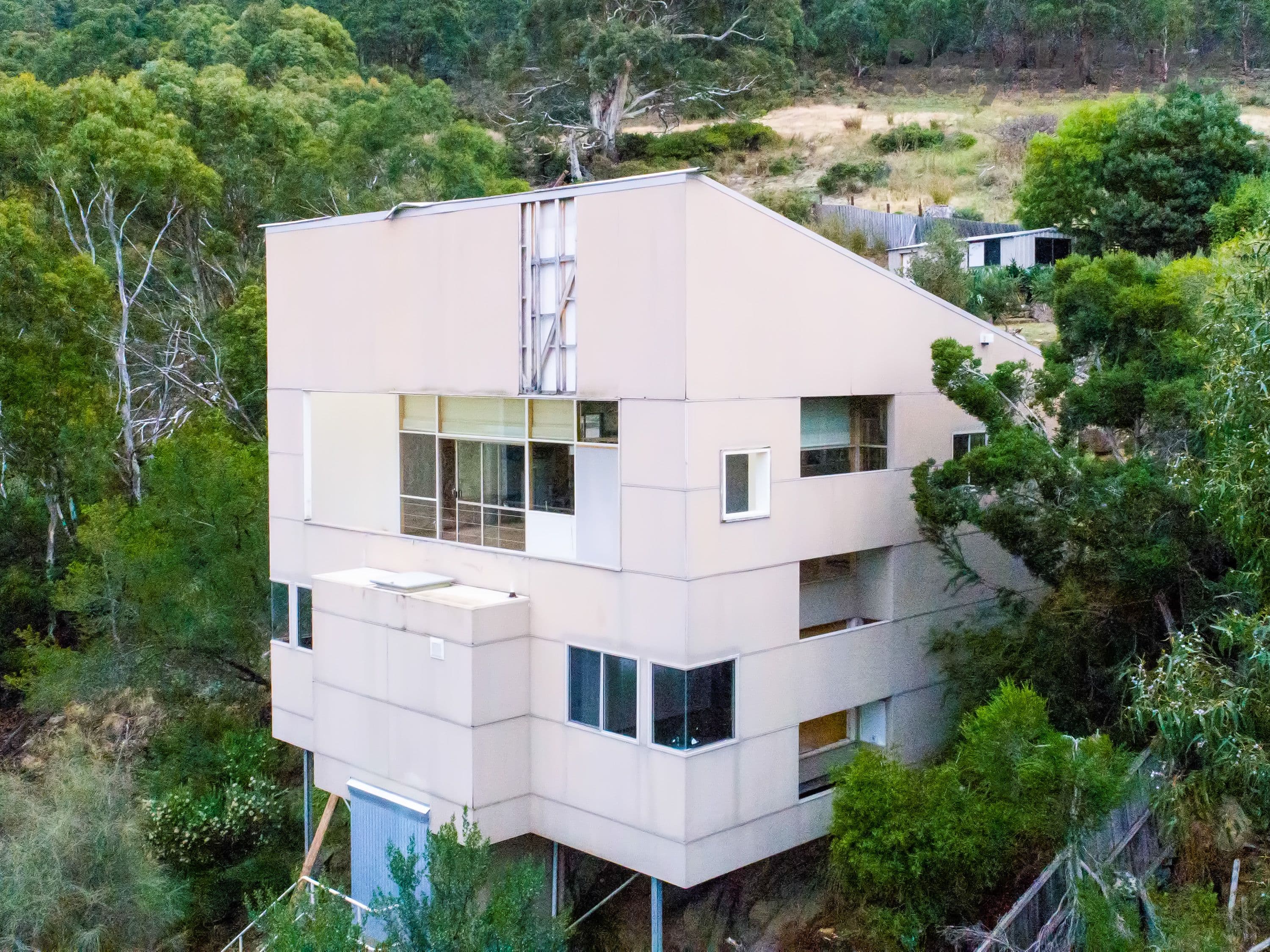 54 Summerhill Road, West Hobart TAS 7000, West Hobart - Thumbnail 6