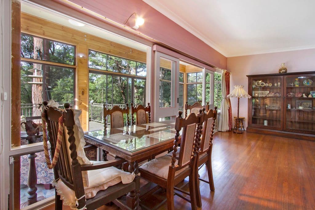 348 Lieutenant Bowen Drive, Bowen Mountain - Thumbnail 6