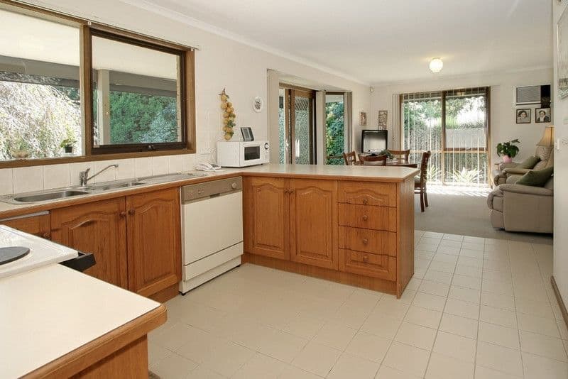 9 Bower Court, FERNTREE GULLY VIC 3156, Ferntree Gully - Thumbnail 3