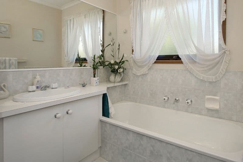 9 Bower Court, FERNTREE GULLY VIC 3156, Ferntree Gully - Thumbnail 5