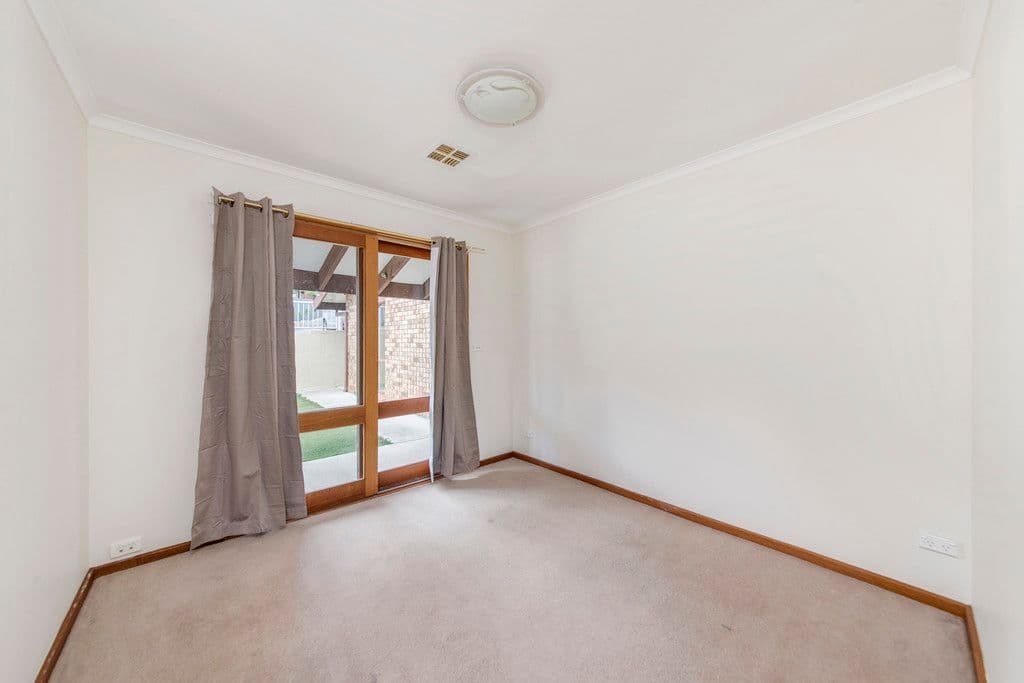 75 Dumas Street, McKellar ACT 2617, McKellar - Thumbnail 2