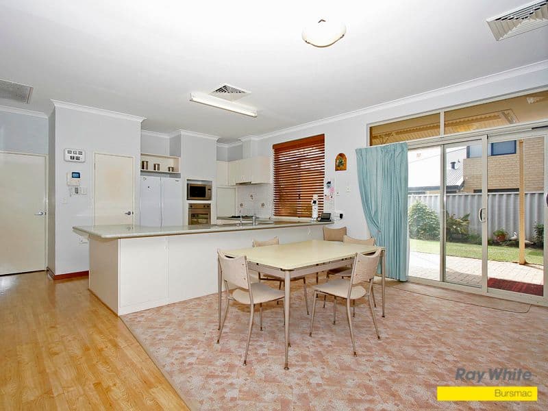 35 Cedarwood Circle, GREENWOOD WA 6024, Greenwood - Thumbnail 5
