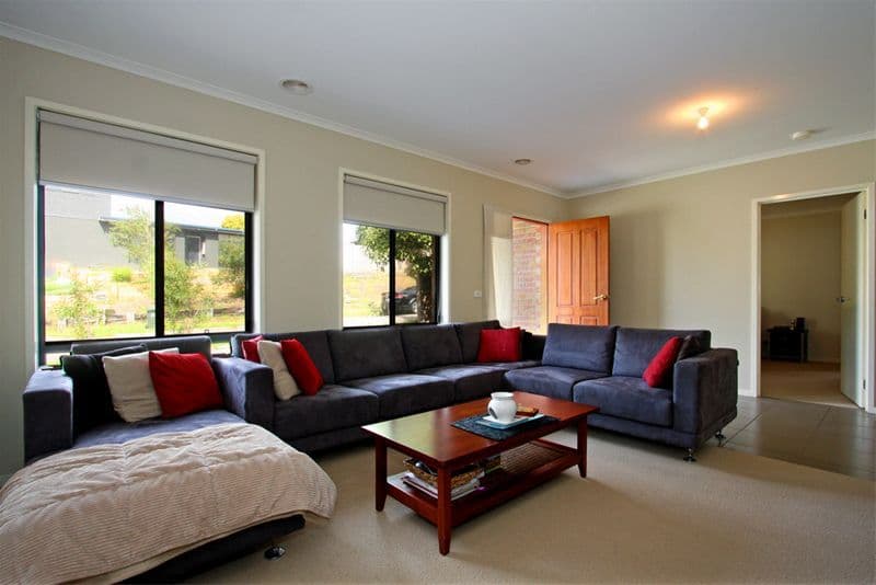 16 Warraburra Avenue, ROSEBUD VIC 3939, Rosebud - Thumbnail 3