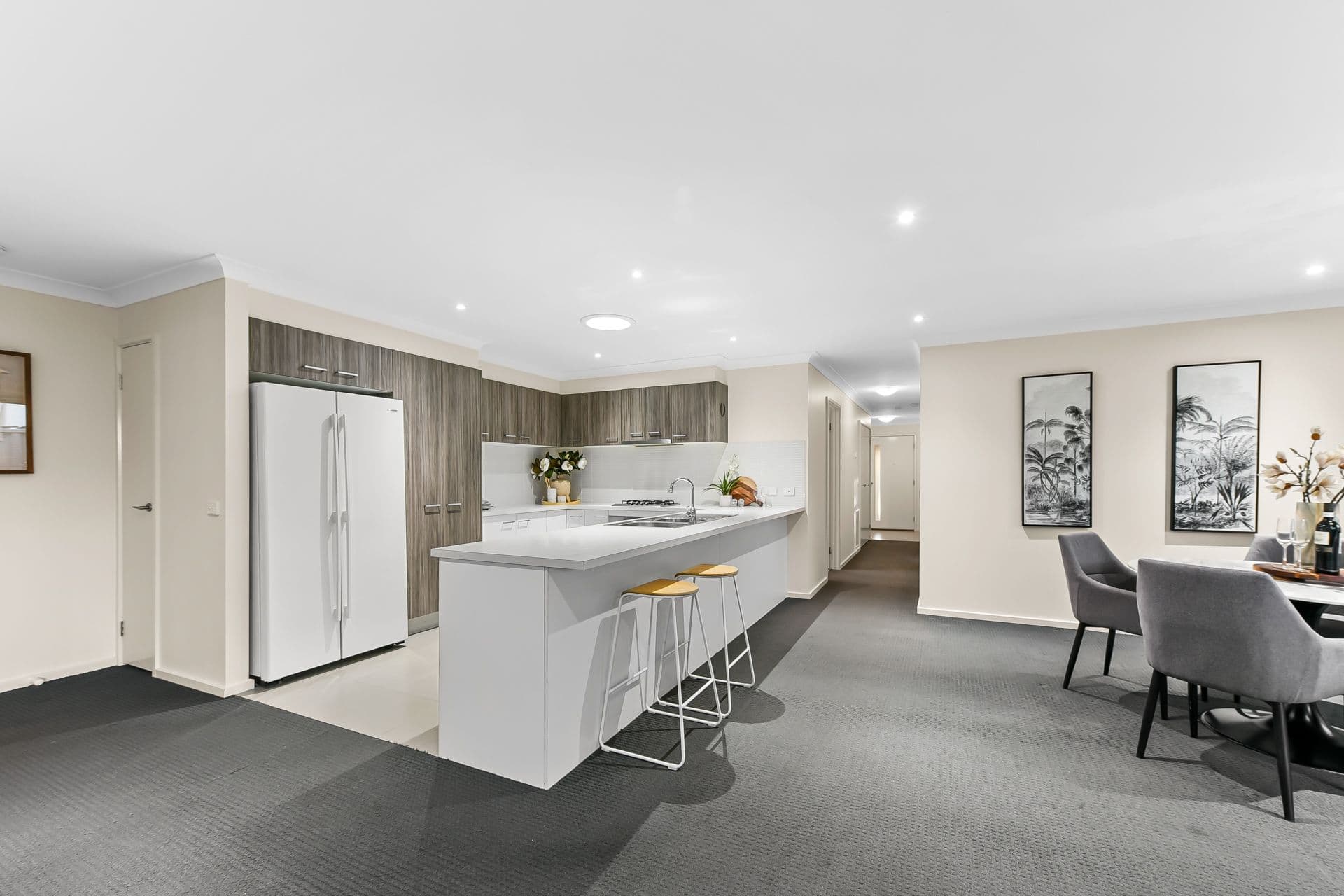 10 Lindeman Street, Berwick VIC 3806, Berwick - Thumbnail 3
