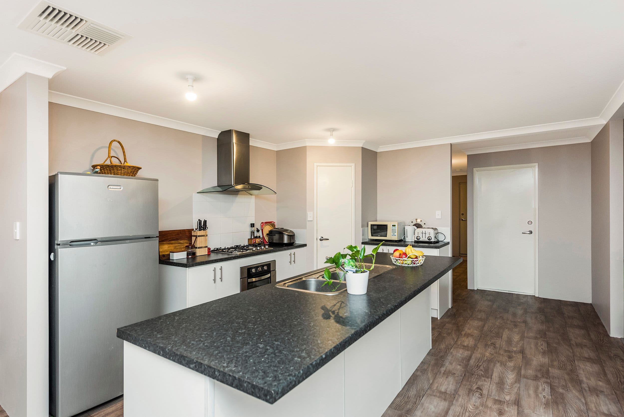 27 Liddard Gardens, Baldivis WA 6171, Baldivis - Thumbnail 7