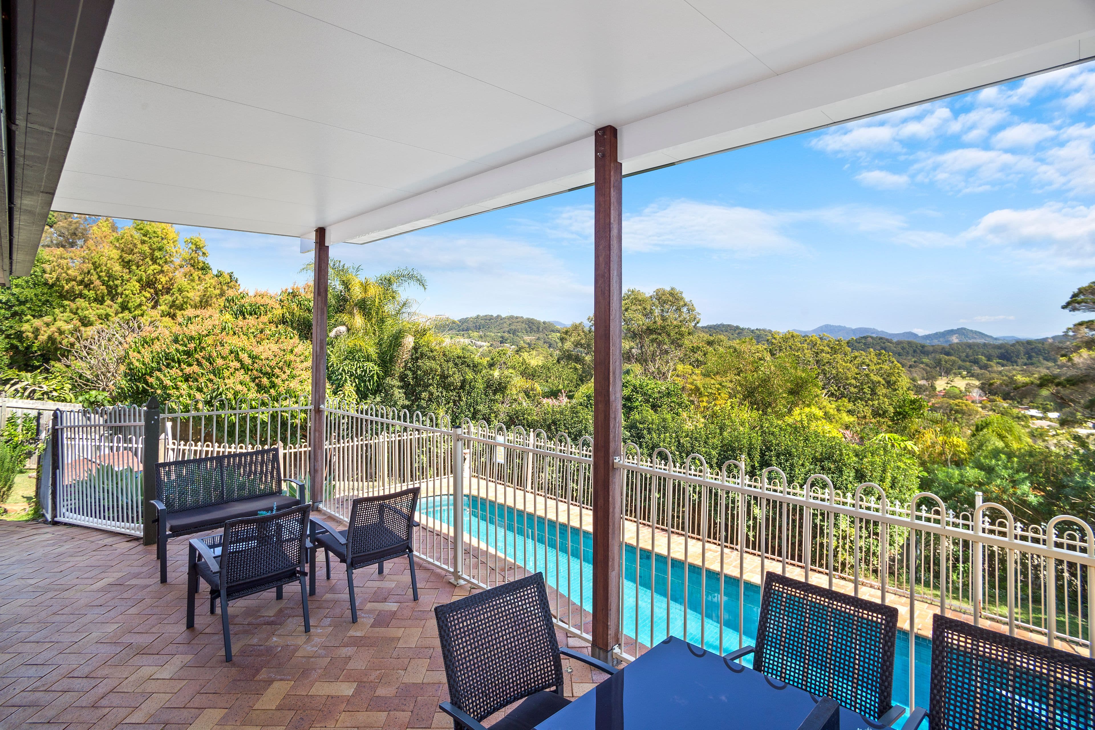 109 Orana Road, Ocean Shores - Image 1