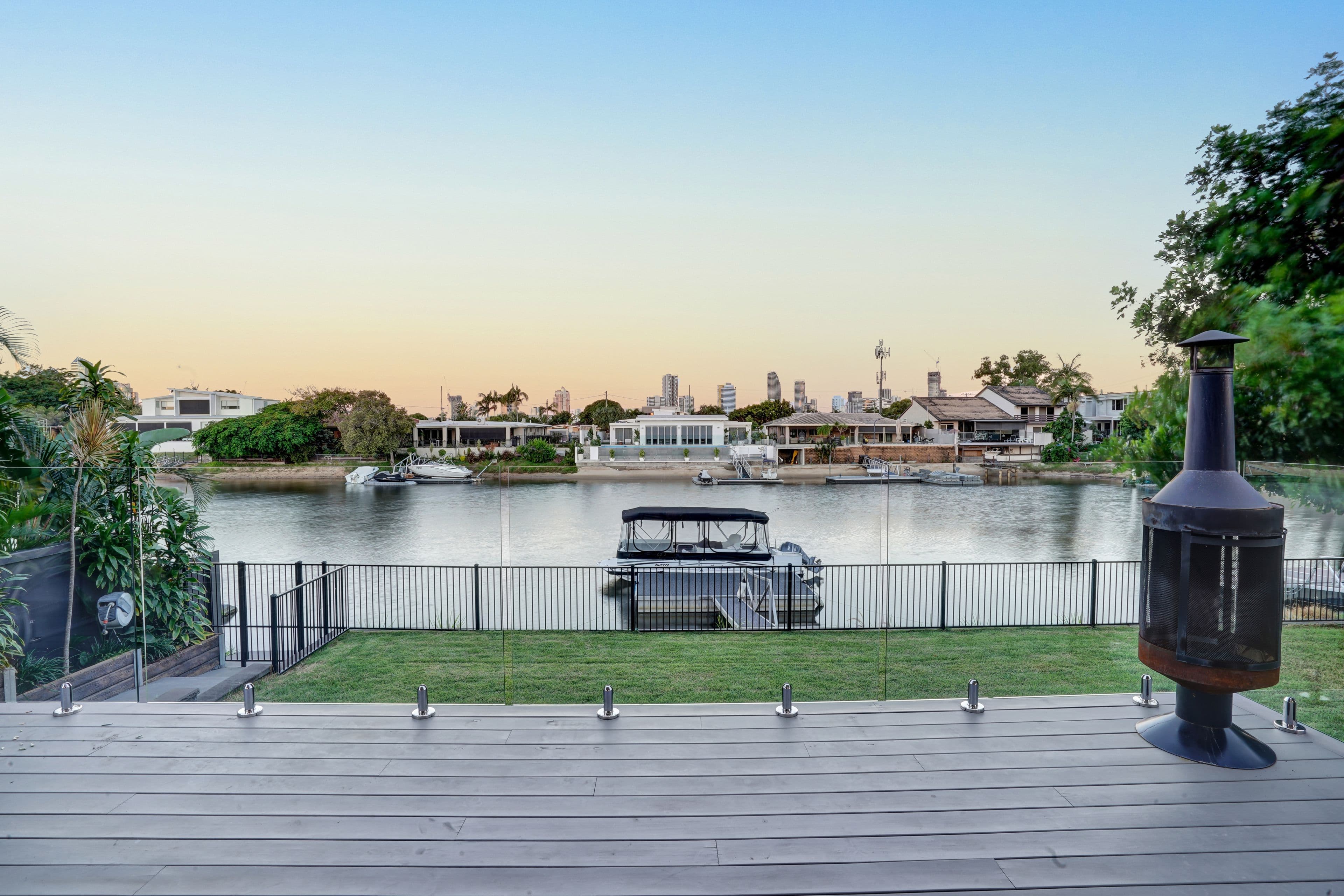 25 Kalimna Drive, Broadbeach Waters QLD 4218, Broadbeach Waters - Image 1