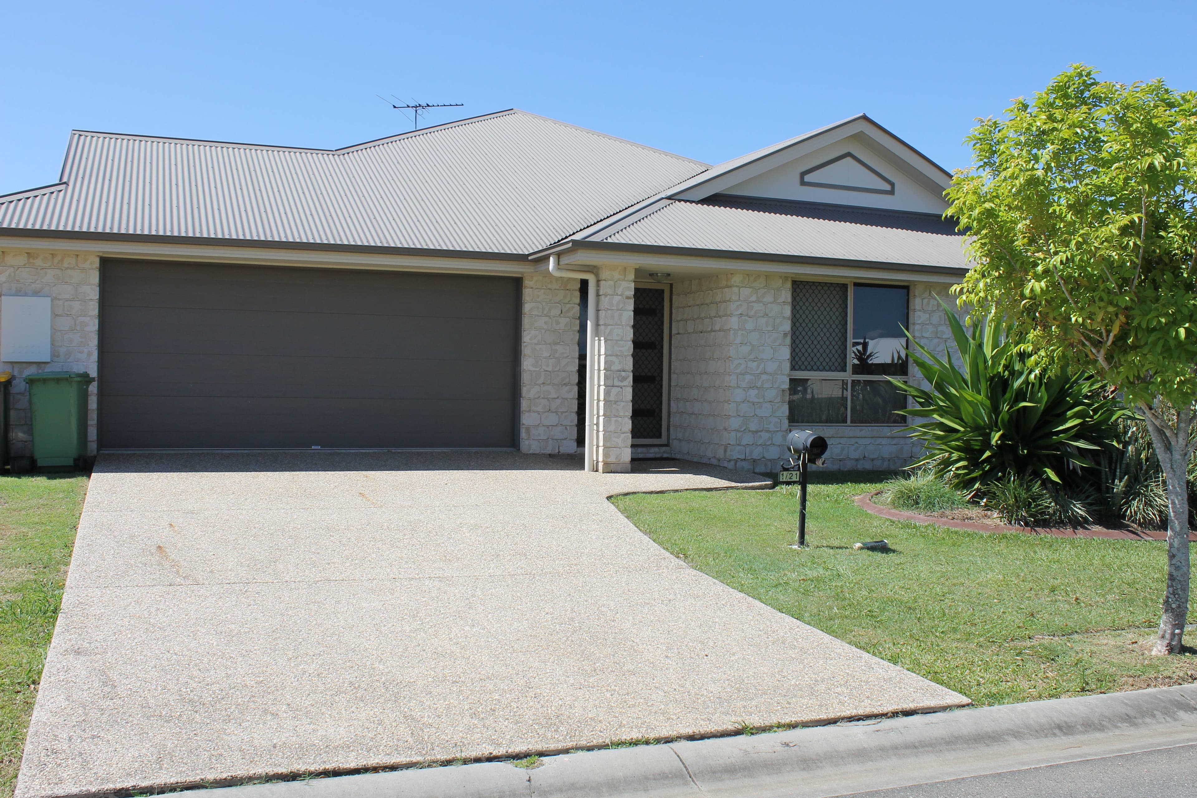 21-23 Seeney Street, Caboolture QLD 4510, Caboolture - Thumbnail 2
