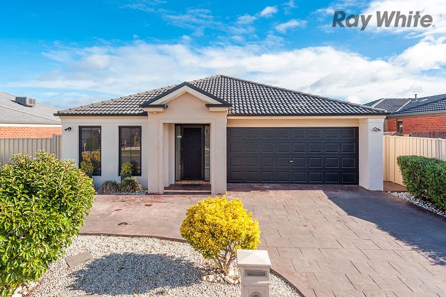 27 Addicott Way, Taylors Hill VIC 3037, Taylors Hill - Image 1
