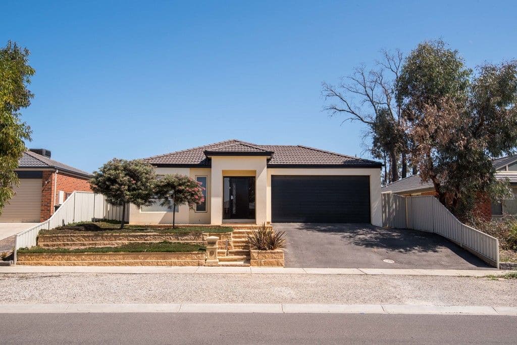 14 Tyre Avenue, Riverton WA 6148, Riverton - Thumbnail 2