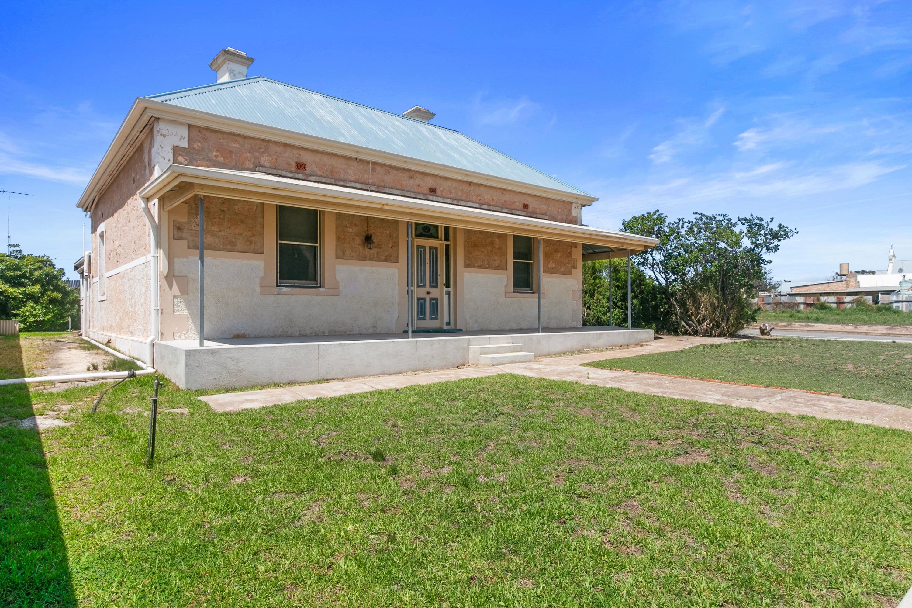 43 Warooka Road, Yorketown SA 5576, Yorketown - Image 1