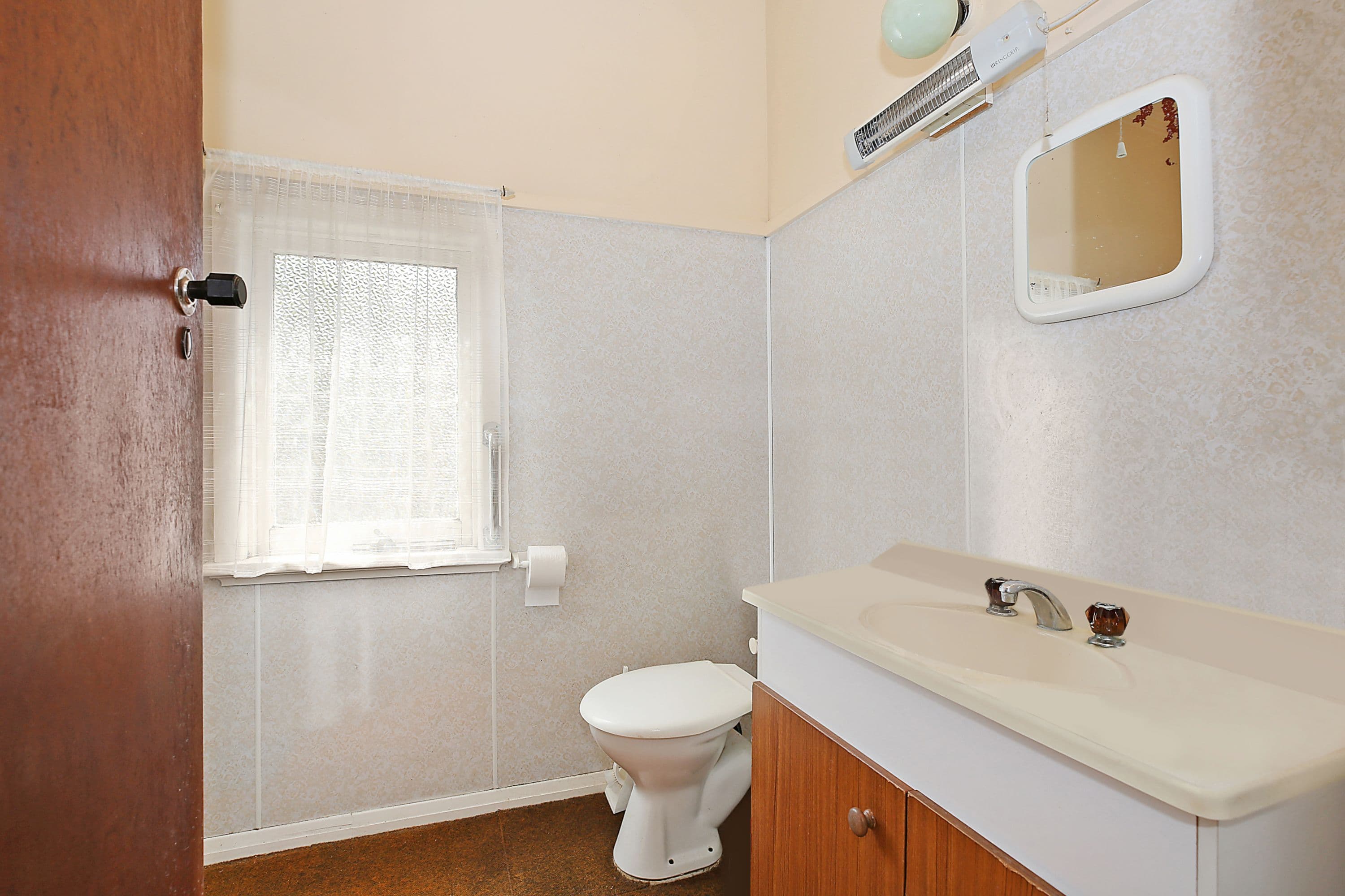 22 Barkly Street, Camperdown VIC 3260, Camperdown - Thumbnail 8