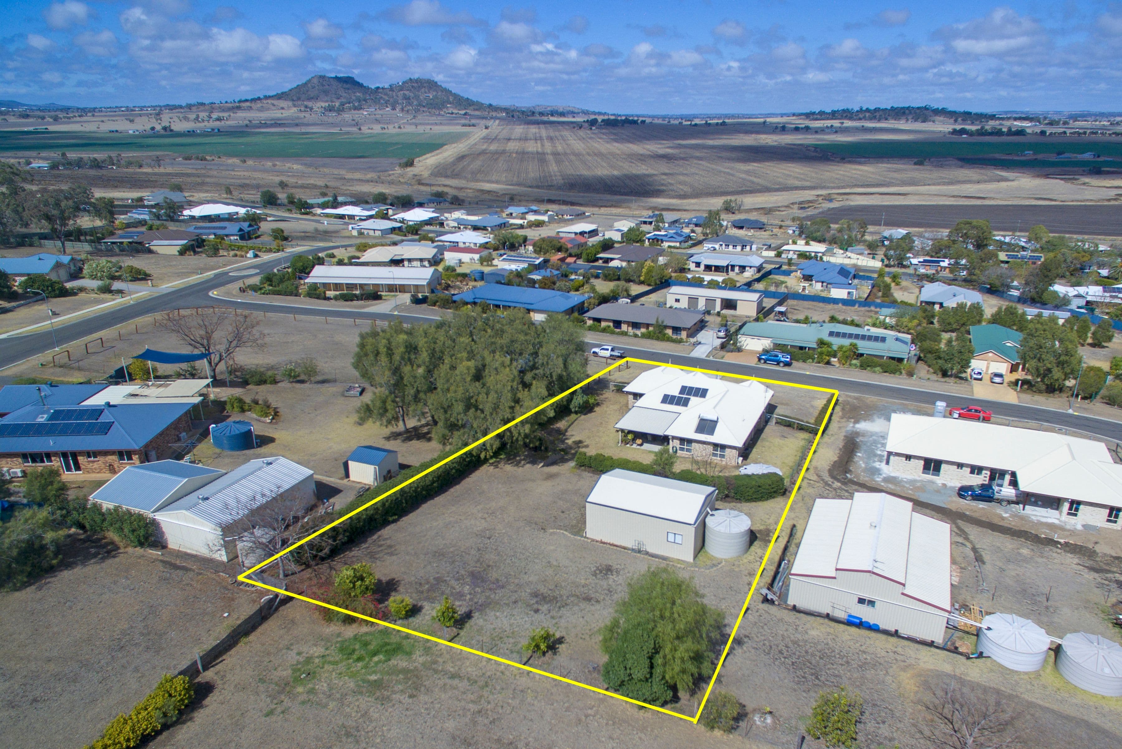 3 Willow View Court, Kingsthorpe QLD 4400, Kingsthorpe - Thumbnail 2