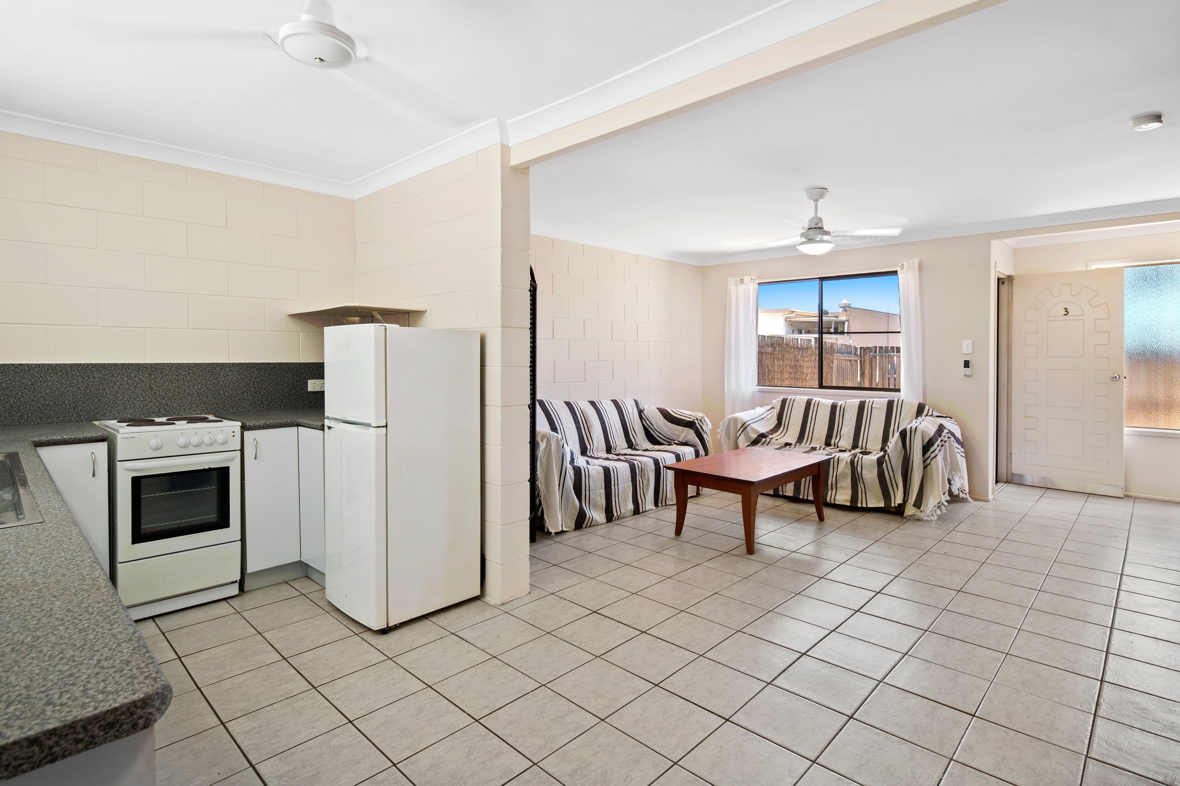 9 Salmon Street, Cannonvale QLD 4802, Cannonvale - Image 1