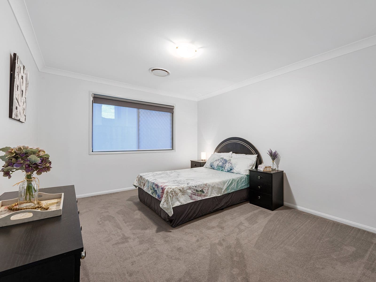 29 Lakeside Circuit, Sinnamon Park QLD 4073, Sinnamon Park - Thumbnail 3