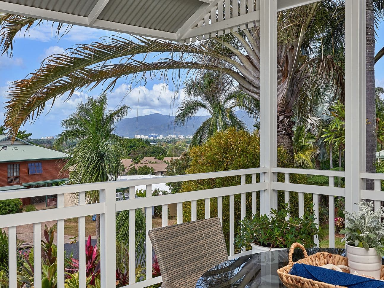 35 Southerden Drive, Mooroobool QLD 4870, Mooroobool - Thumbnail 7