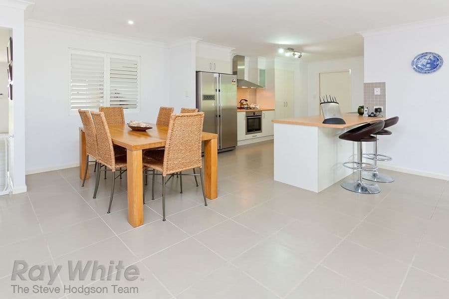 15 Jerome Avenue, AUGUSTINE HEIGHTS QLD 4300, Augustine Heights - Thumbnail 4
