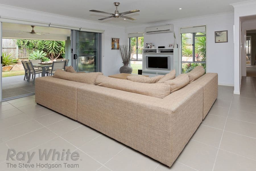 15 Jerome Avenue, AUGUSTINE HEIGHTS QLD 4300, Augustine Heights - Thumbnail 5