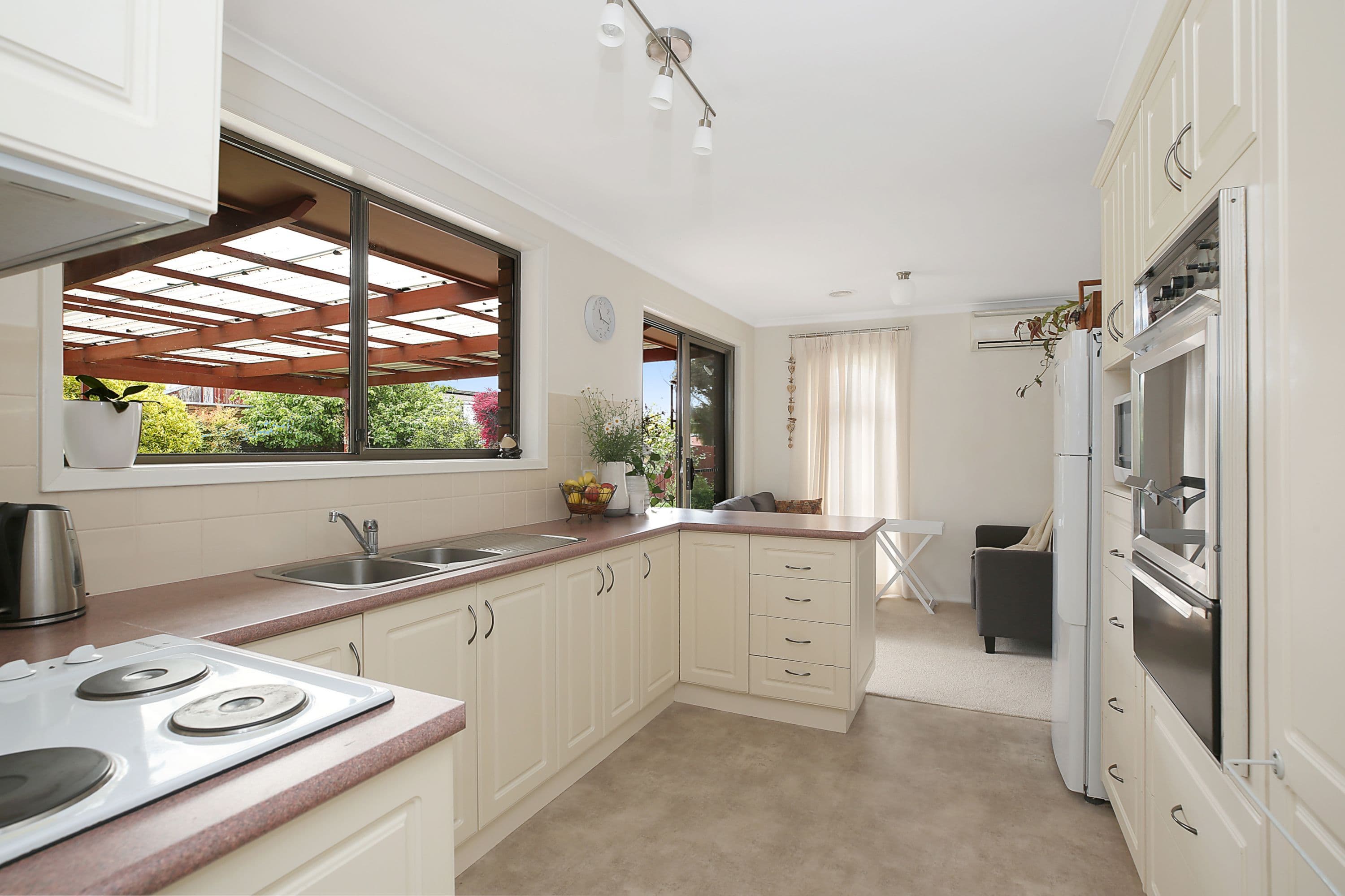 30 Ower Street, Camperdown VIC 3260, Camperdown - Thumbnail 4