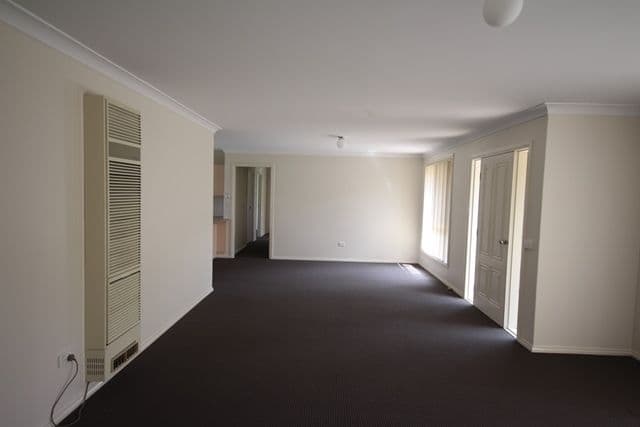 66 Queen Street, Oberon - Thumbnail 2