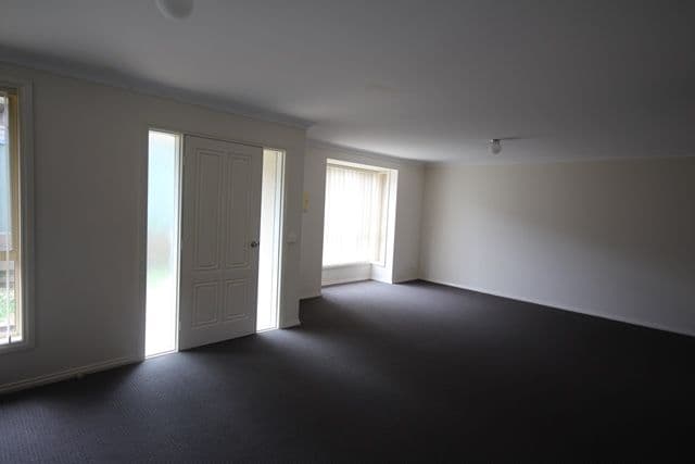 66 Queen Street, Oberon - Thumbnail 3