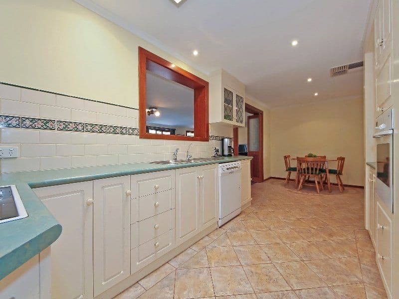 8 Pearl Court, HOPE VALLEY SA 5090, Hope Valley - Thumbnail 3