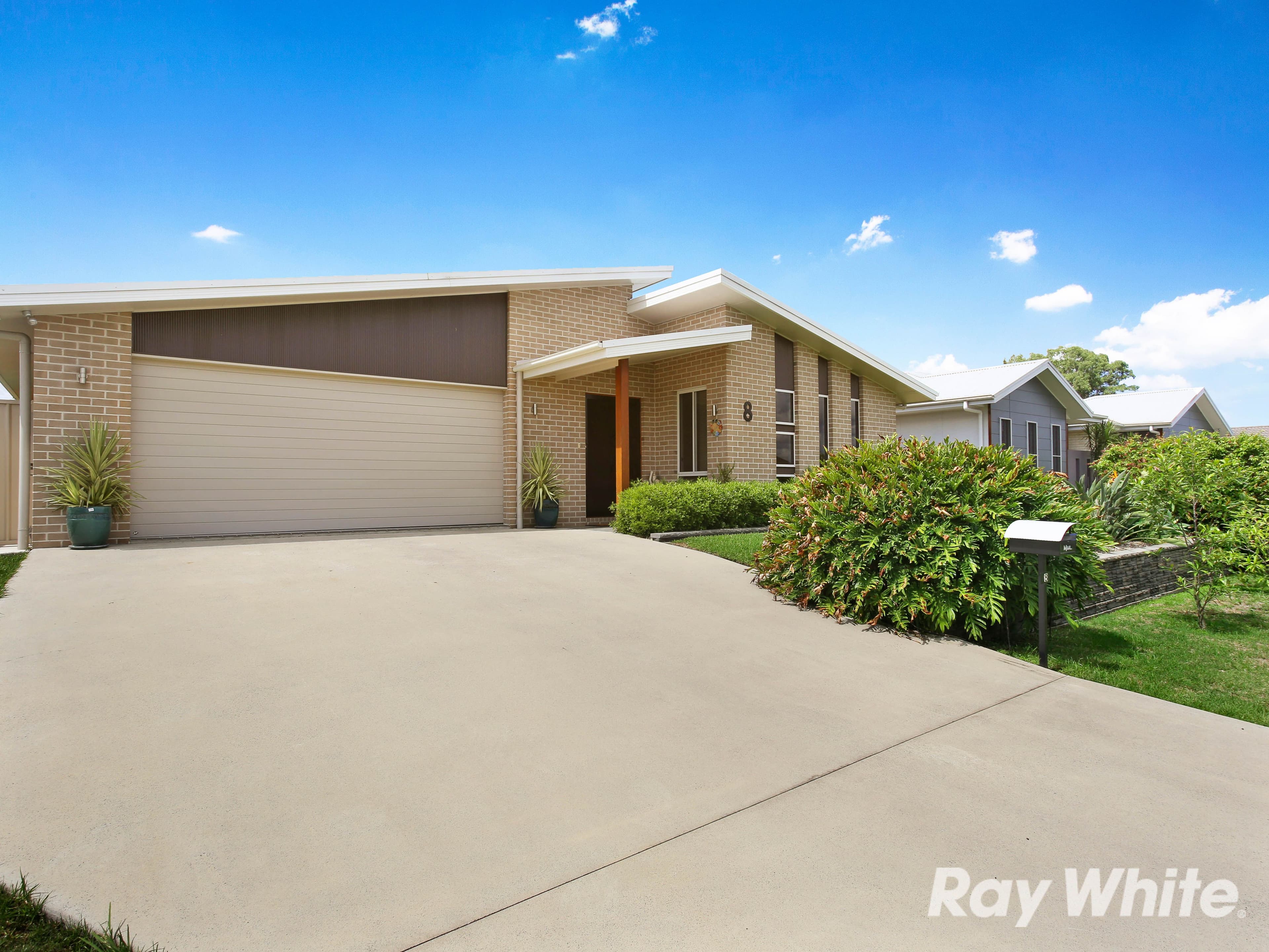 8 Arthur Street, Grafton - Image 1