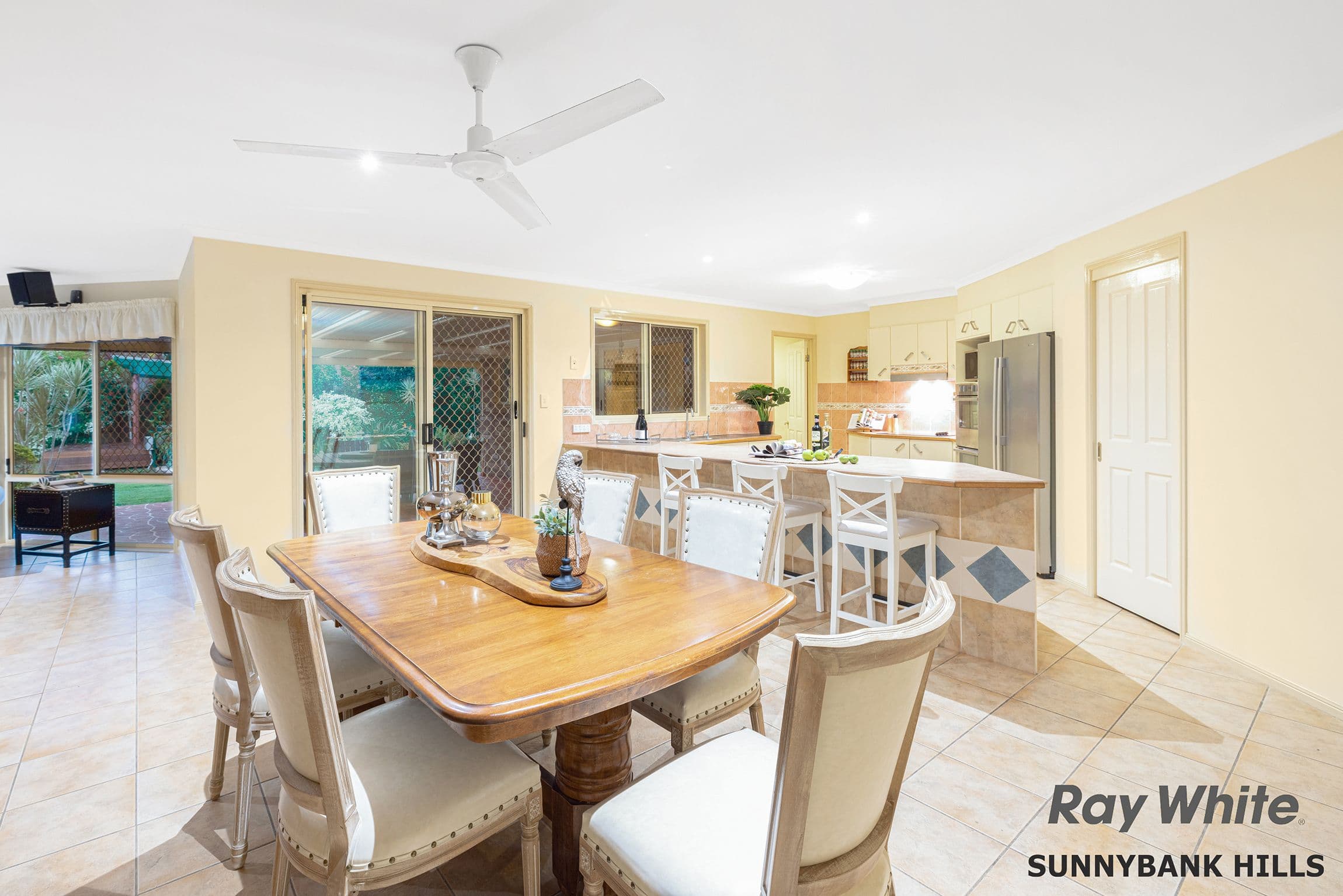 6 Lomandra Court, Heritage Park QLD 4118, Heritage Park - Thumbnail 5