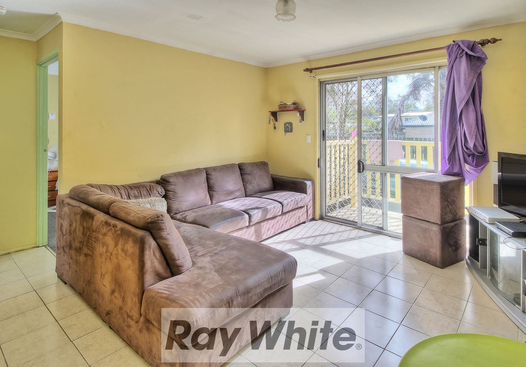 95 Velorum Drive, Kingston QLD 4114, Kingston - Thumbnail 3