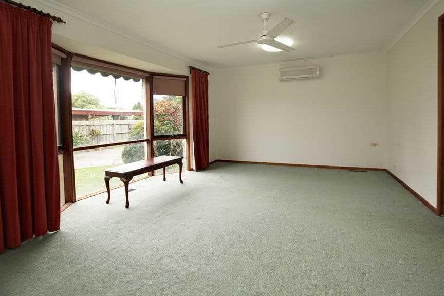 9 Gyton Avenue, GLEN WAVERLEY VIC 3150, Glen Waverley - Thumbnail 2