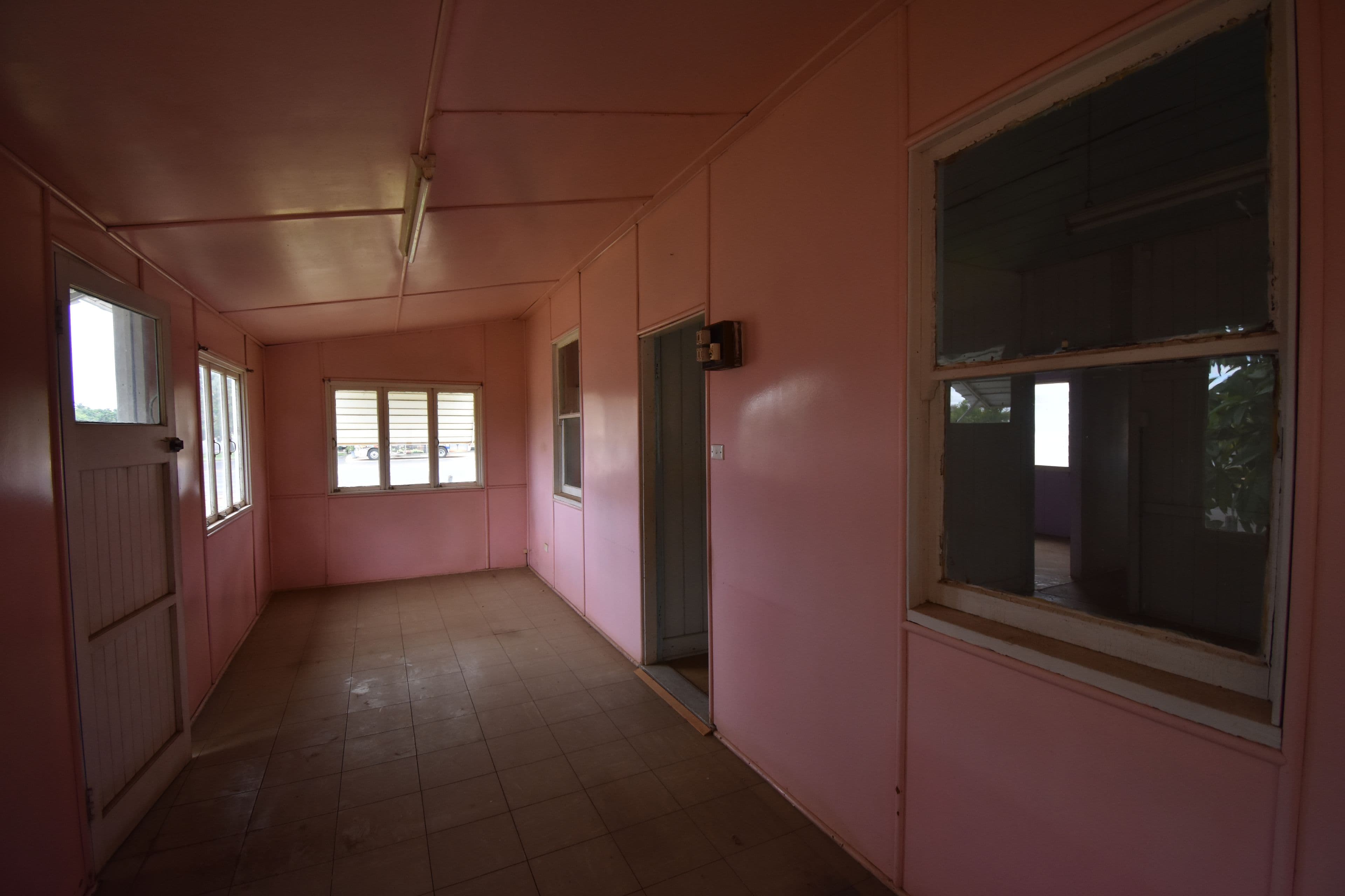 119 Ash Street, Barcaldine QLD 4725, Barcaldine - Thumbnail 2