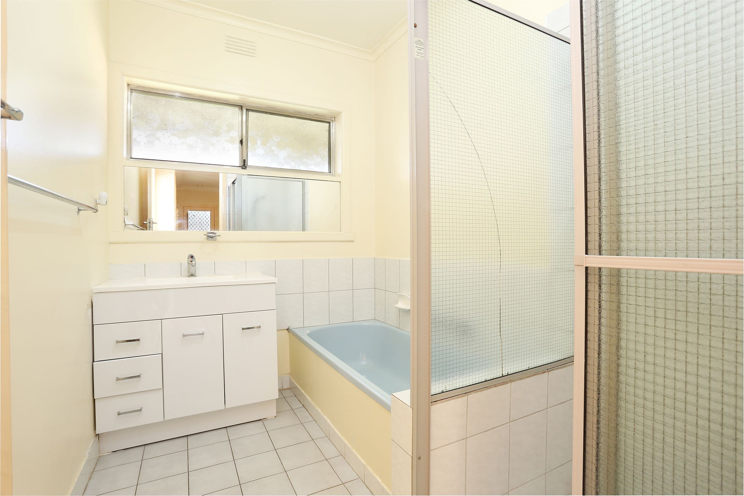 28 Menzies Parade, Lalor VIC 3075, Lalor - Thumbnail 4
