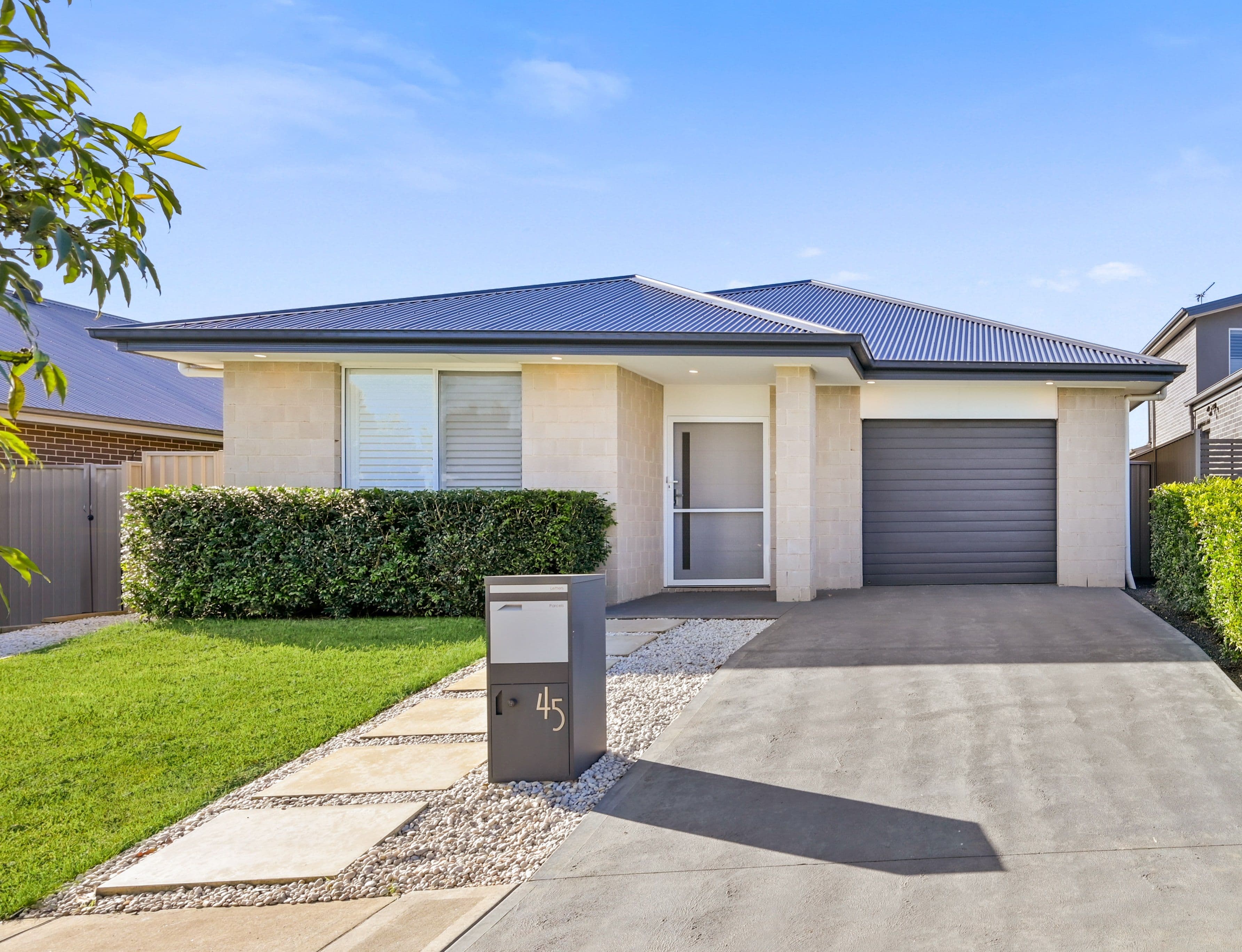 45 Easton Avenue, Spring Farm NSW 2570, Spring Farm - Image 1
