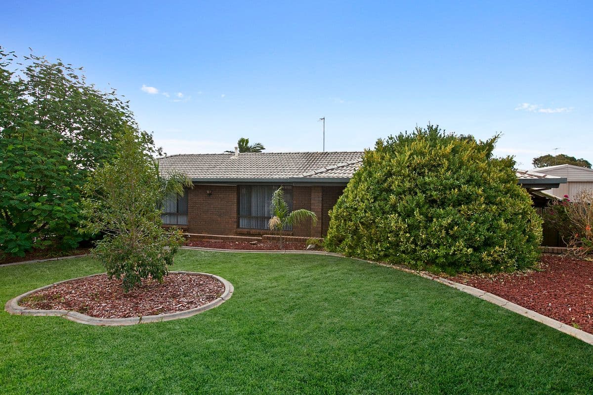 3 Olinda Court, CRAIGMORE SA 5114, Craigmore - Image 1