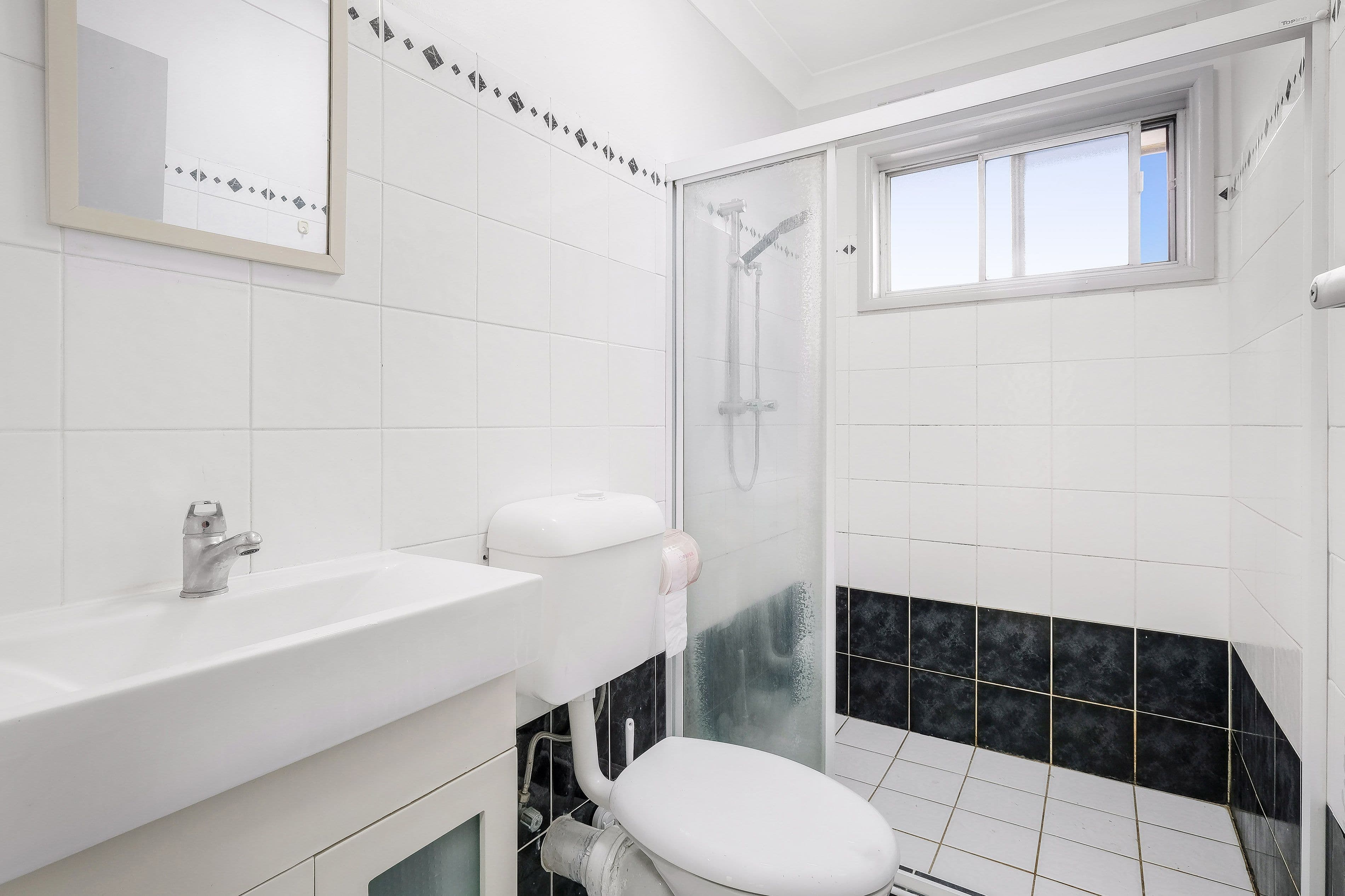 29 Johnstone Street, Peakhurst NSW 2210, Peakhurst - Thumbnail 6