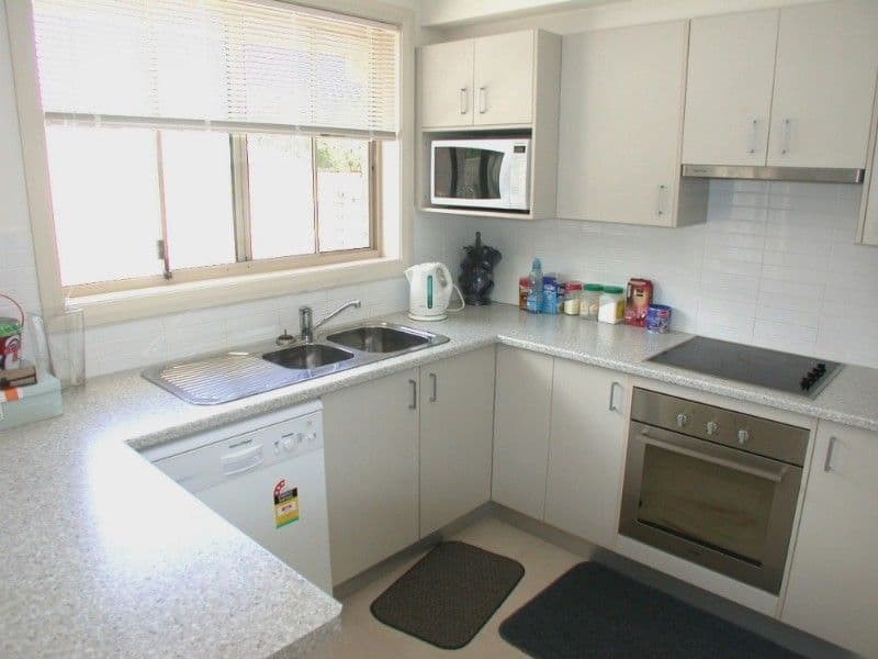 3 Westbrook Parade, GOROKAN NSW 2263, Gorokan - Thumbnail 3